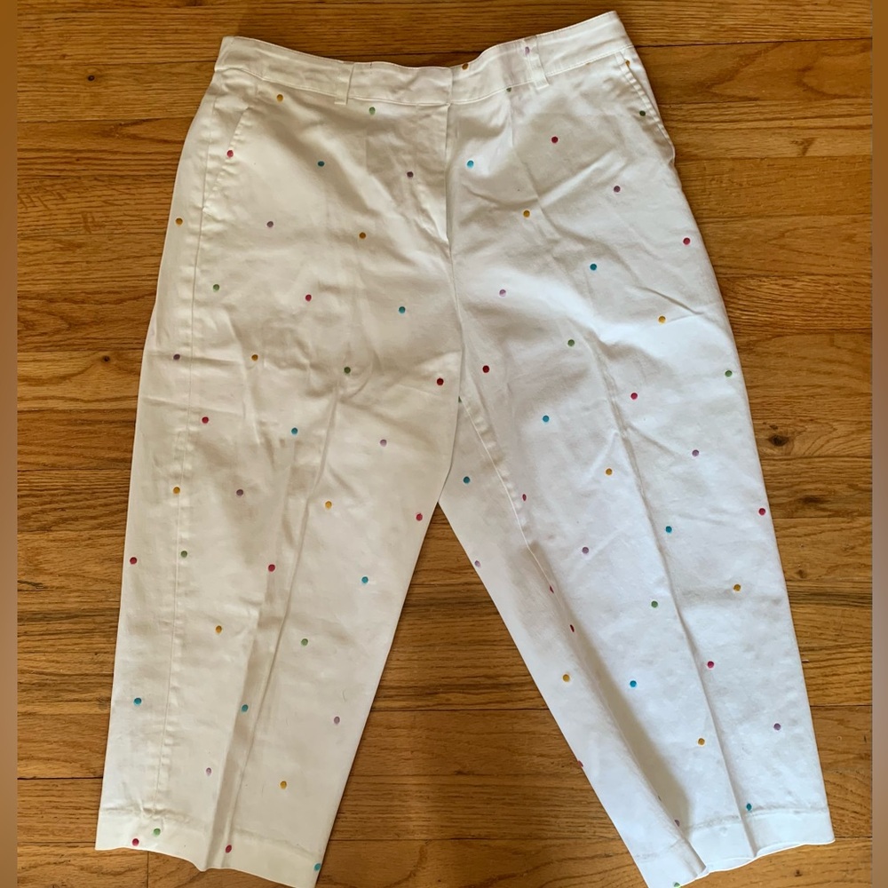 Briggs New York Womens Capri Pants White Embroidered Polka Dots Size 16p